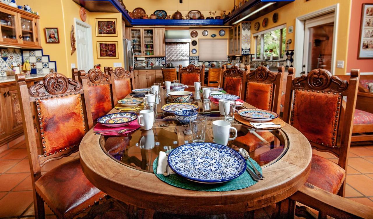 Posada Mariana Bed And Breakfast Catheys Valley Exterior photo