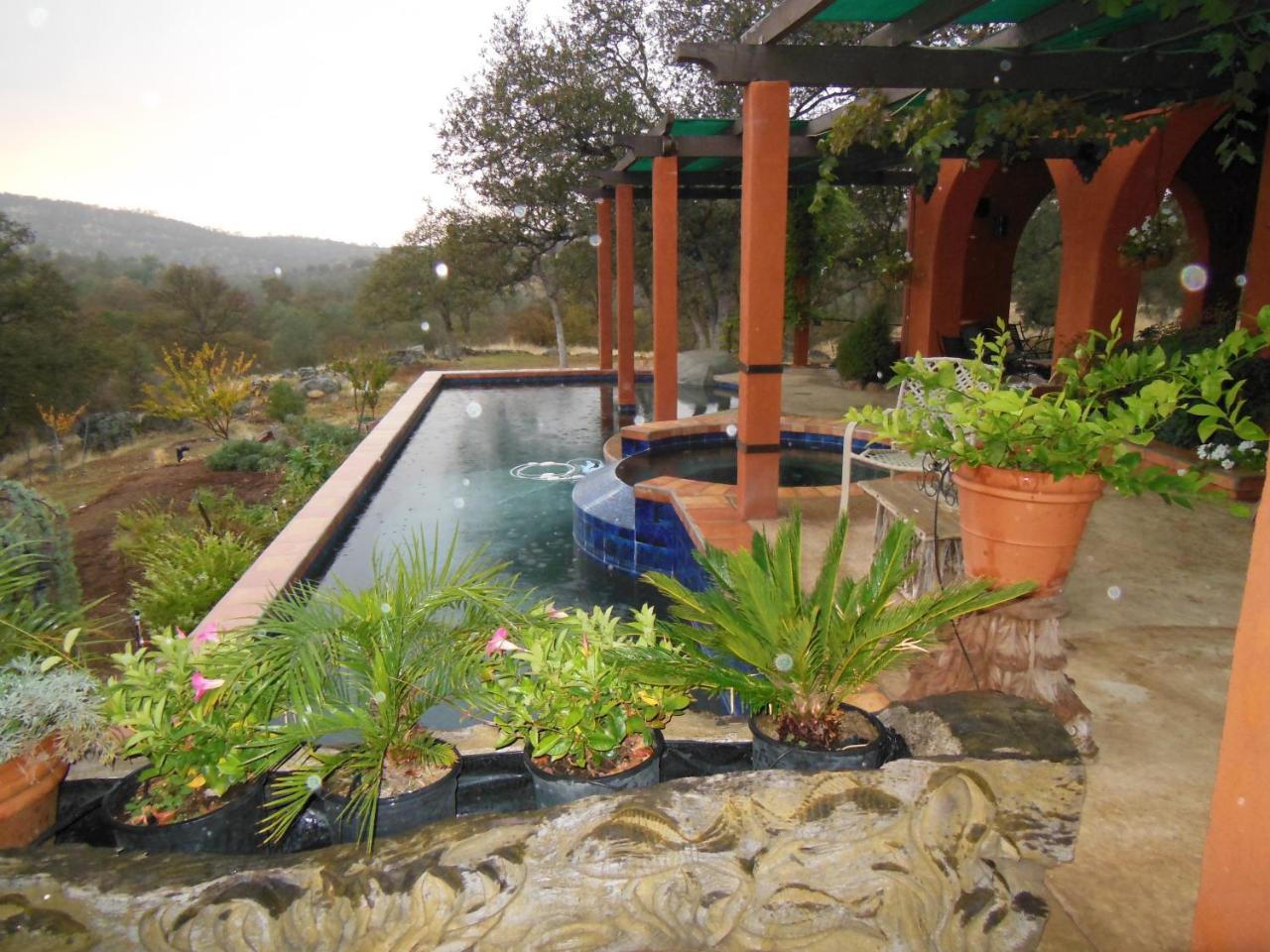 Posada Mariana Bed And Breakfast Catheys Valley Exterior photo