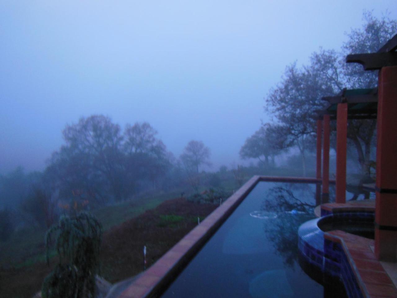 Posada Mariana Bed And Breakfast Catheys Valley Exterior photo